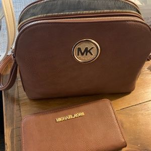 Purse brown in color